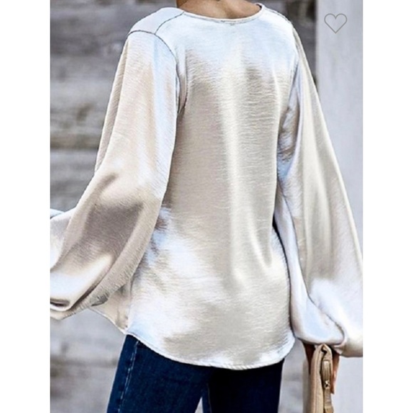 ON SALE! Silver Metallic Minimalist Puff Sleeve Blouse - Picture 2 of 4